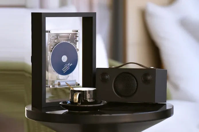 Music Meets Art - CD Smart Frame
